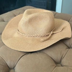 Woven hat
